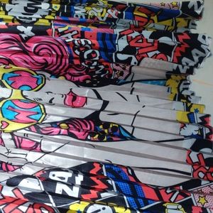Pleated pop art skirt